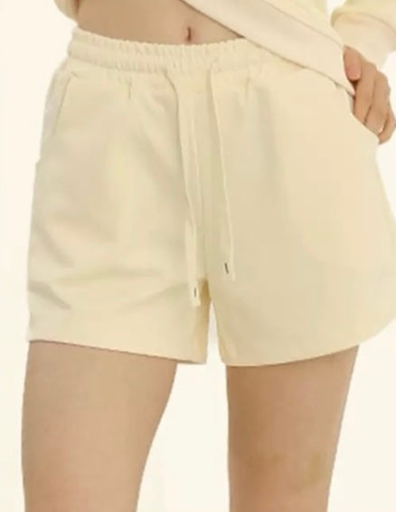 VeRse High Quality Skin Friendly Soft Yoga Shorts